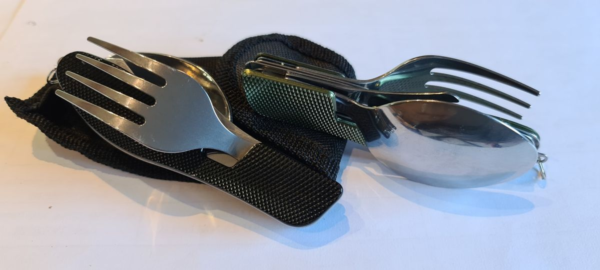KIT COUVERT PORTATIF 4 EN 1 – Image 10