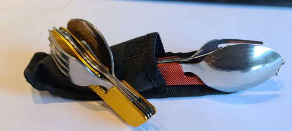 KIT COUVERT PORTATIF 4 EN 1 – Image 9