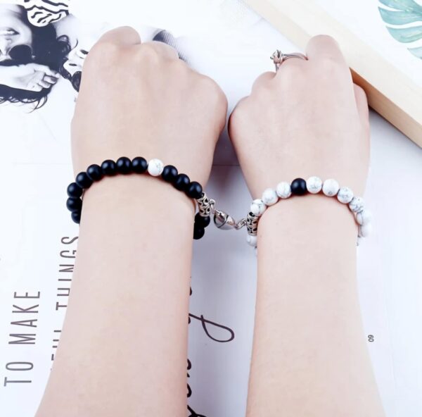 BRACELET COEUR MAGNETIQUE – Image 3
